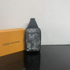 Picture of Louis Vuitton Mens Bags _SKUfw198497200fw